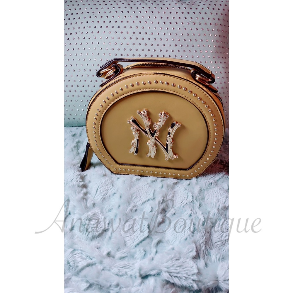 Honey Crossbody Handbag - Picture 3 of 10